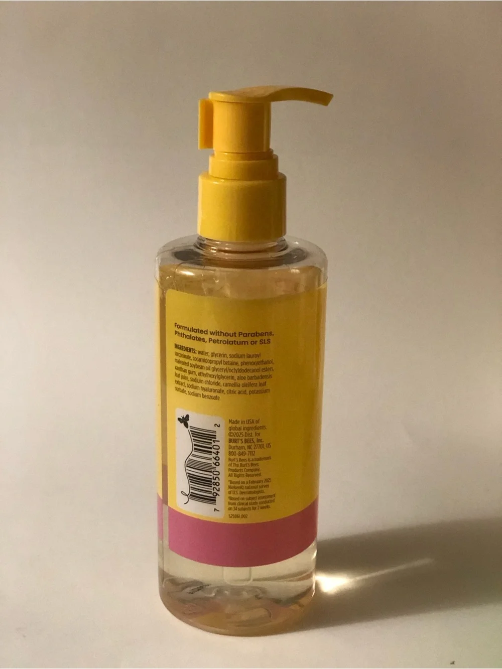 Burt’s Bees Oil Control Foaming Cleanser — Safe for Sensitive Skin